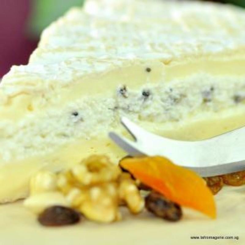 Truffle Brie, Homemade (300g)