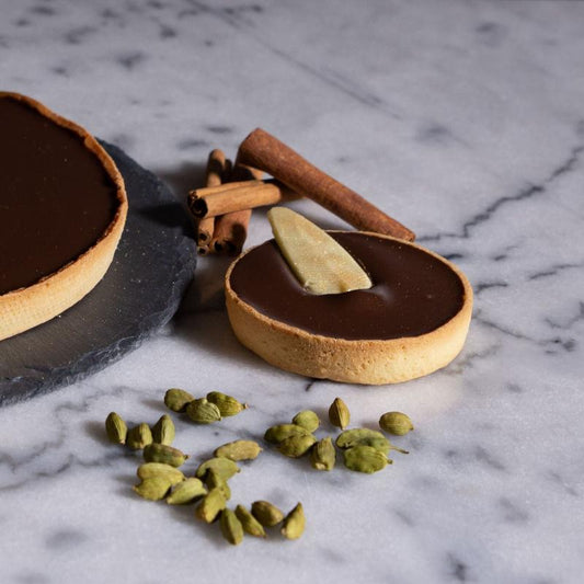 Duo of Sweet Tartes, Mini Caramel Almond & Mini Chocolate Praline (1 Dozen)