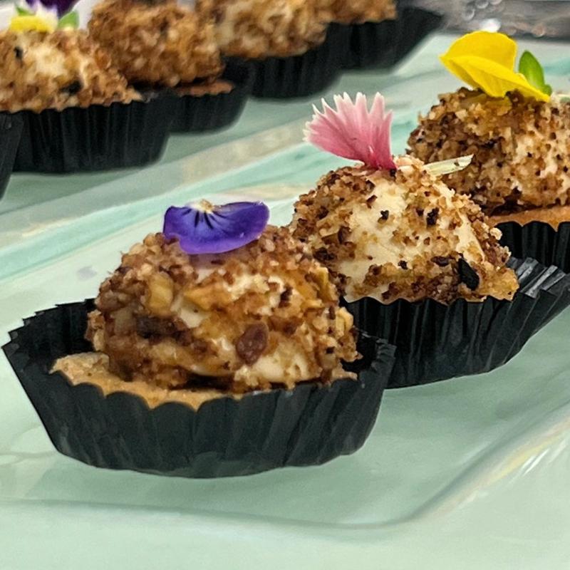 Foie Gras Dome with Mixed Nuts (1 Dozen)