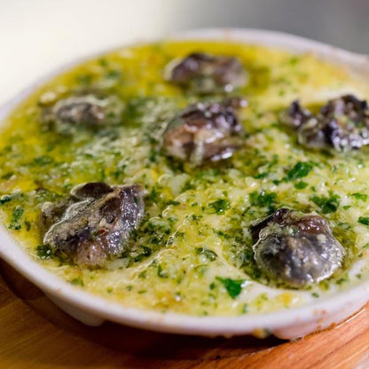 Escargots with Garlic and Parsley Butter 6 pcs
