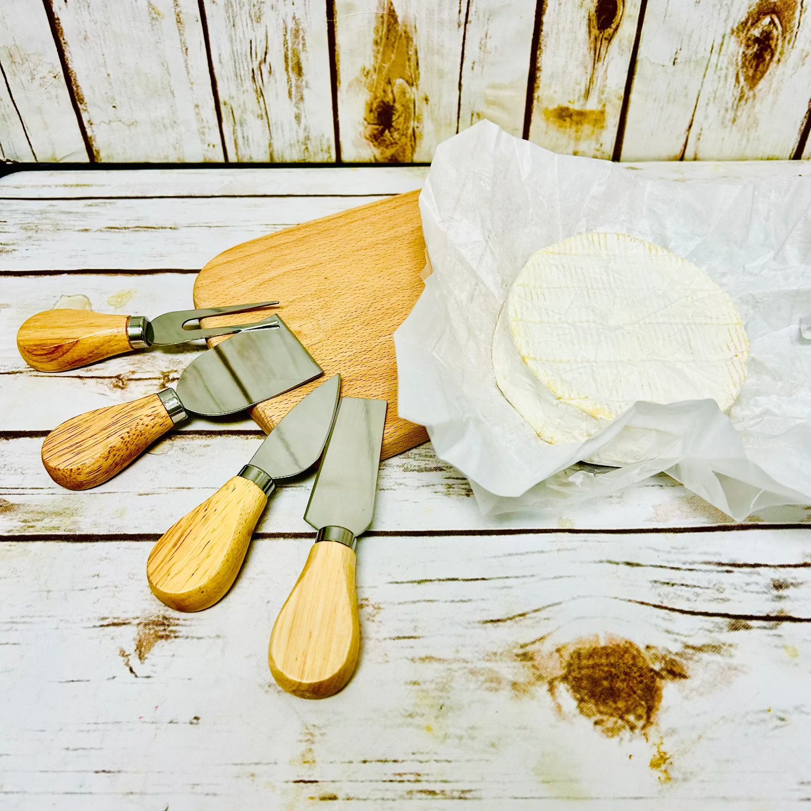 Mini Cheese Board with Cheese Tools Set