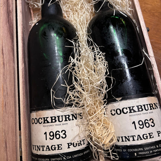 Gift Set DUO 1963 Cockburn Porto Vintage, Portugal, 700ml