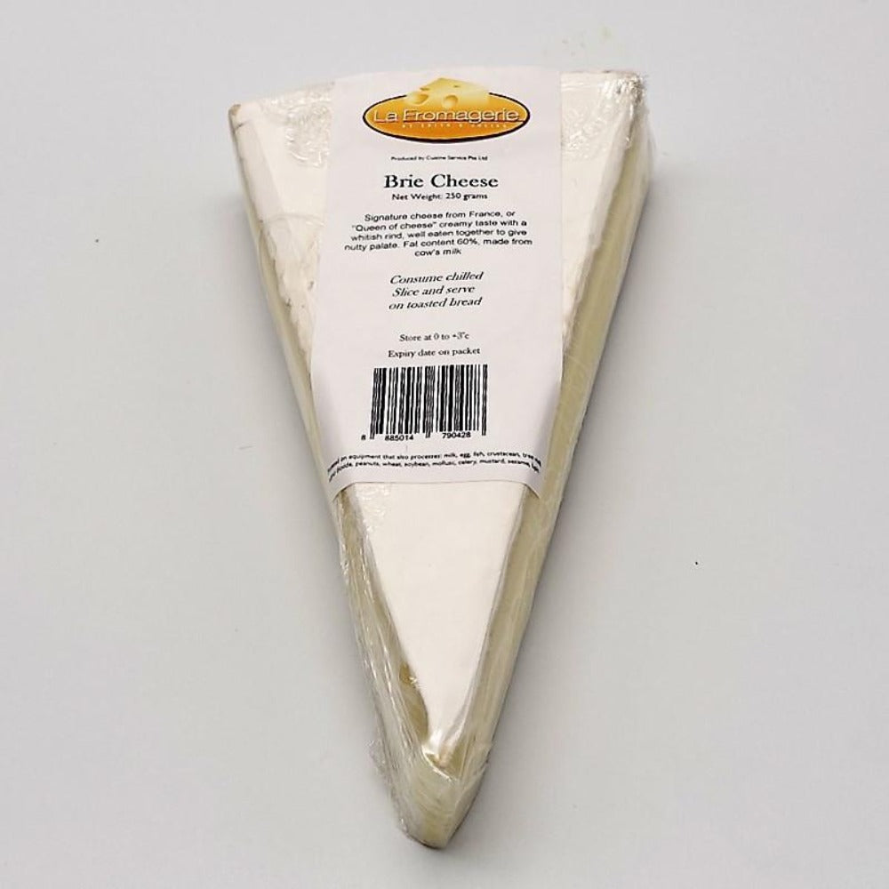 French Brie “Ermitage” (200g)