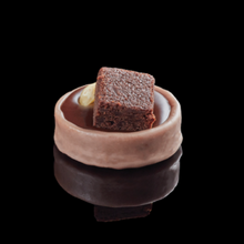 Load image into Gallery viewer, DUO of Sweet Tartes - Mini Caramel Almond &amp; Mini Chocolate Praline
