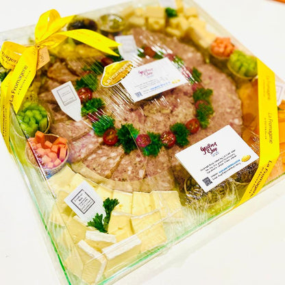 Mega Platter with Cheese & Charcuterie (2kg)