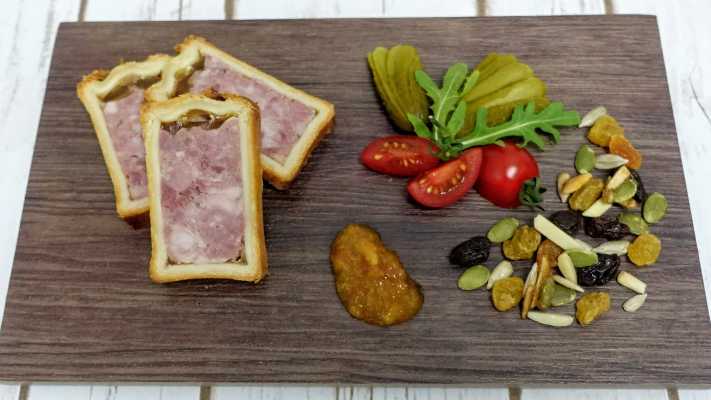 Pate en Croute (800g)